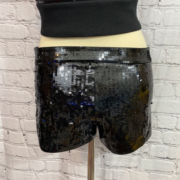 Express Sequin Croppped Jacket and Shorts Set - Picture 7 of 14
